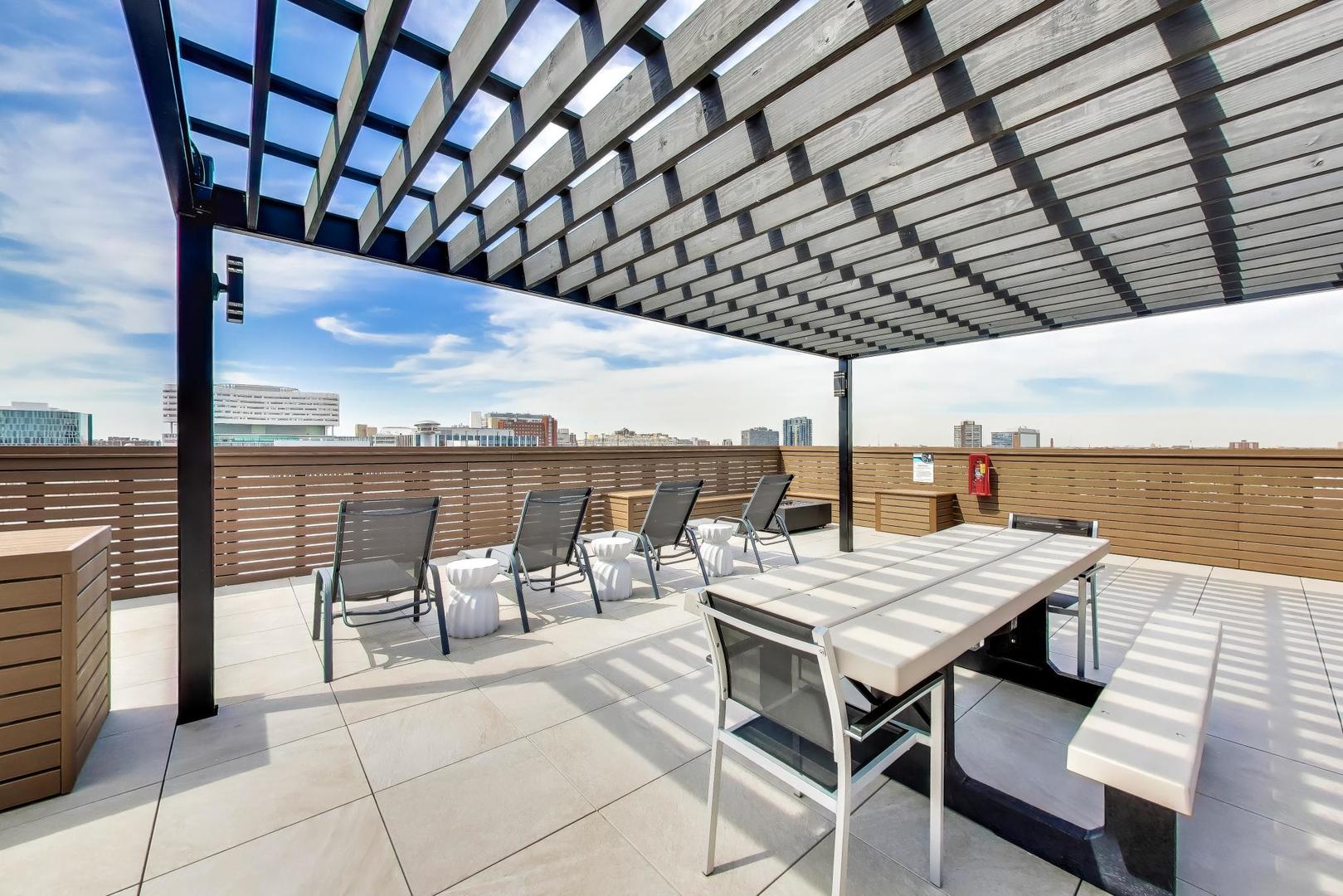 1645 W Ogden Avenue Unit: 602