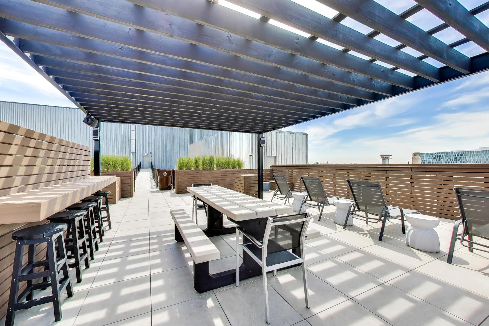1645 W Ogden Avenue Unit: 602