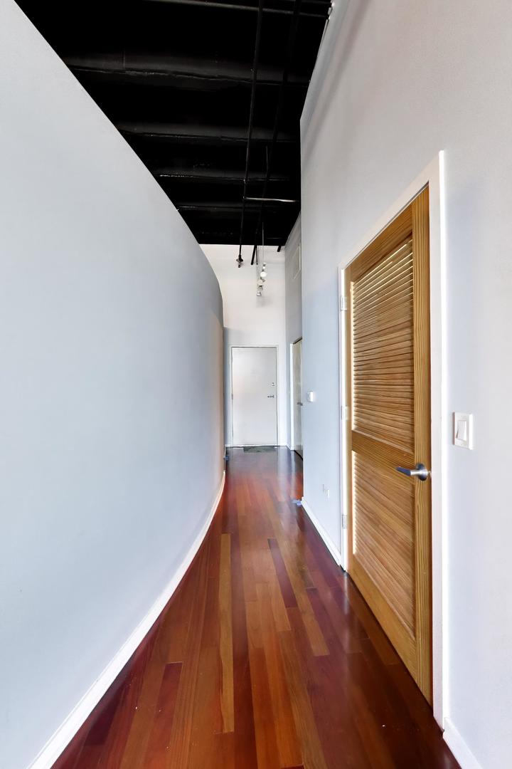 1645 W Ogden Avenue Unit: 602