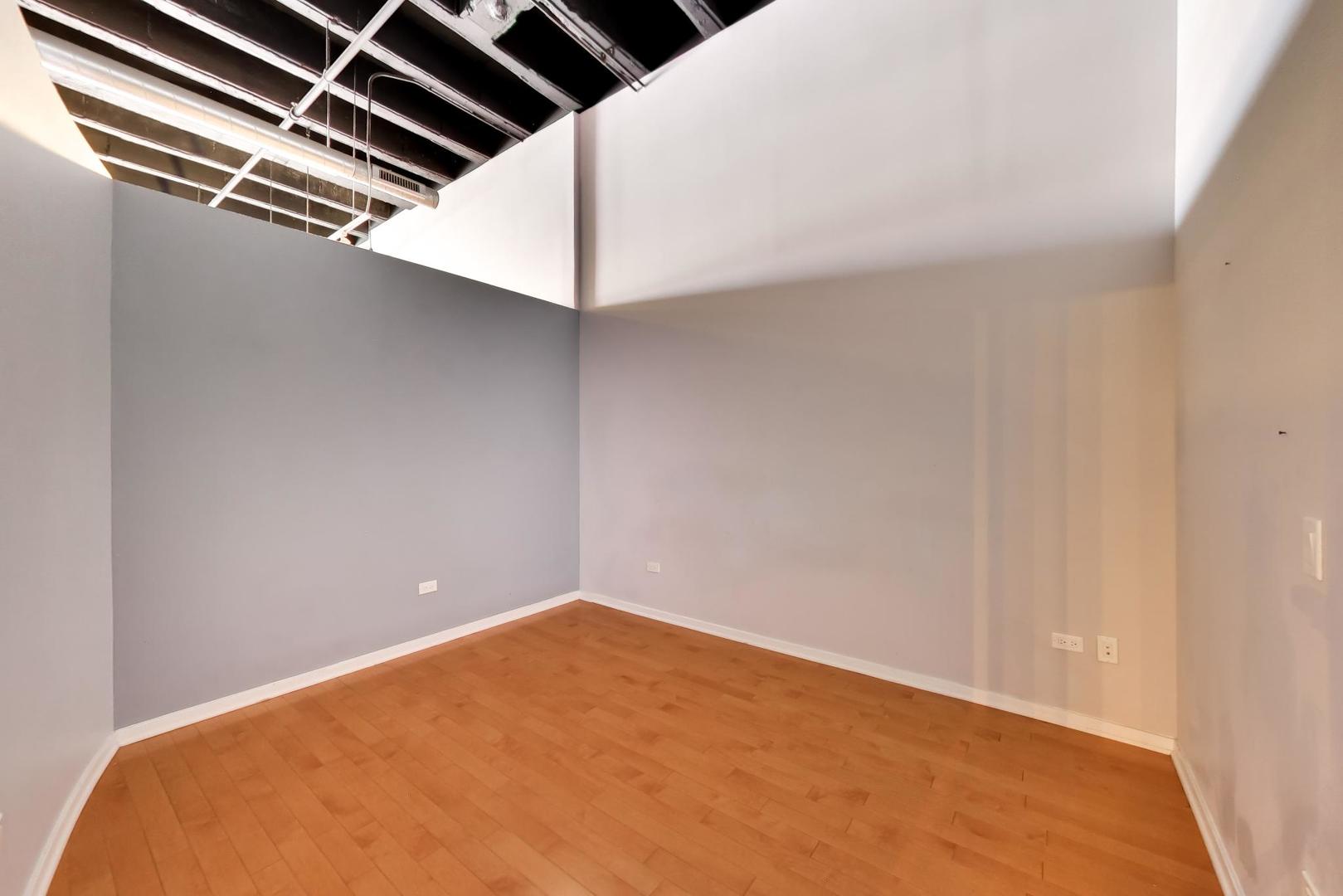 1645 W Ogden Avenue Unit: 602