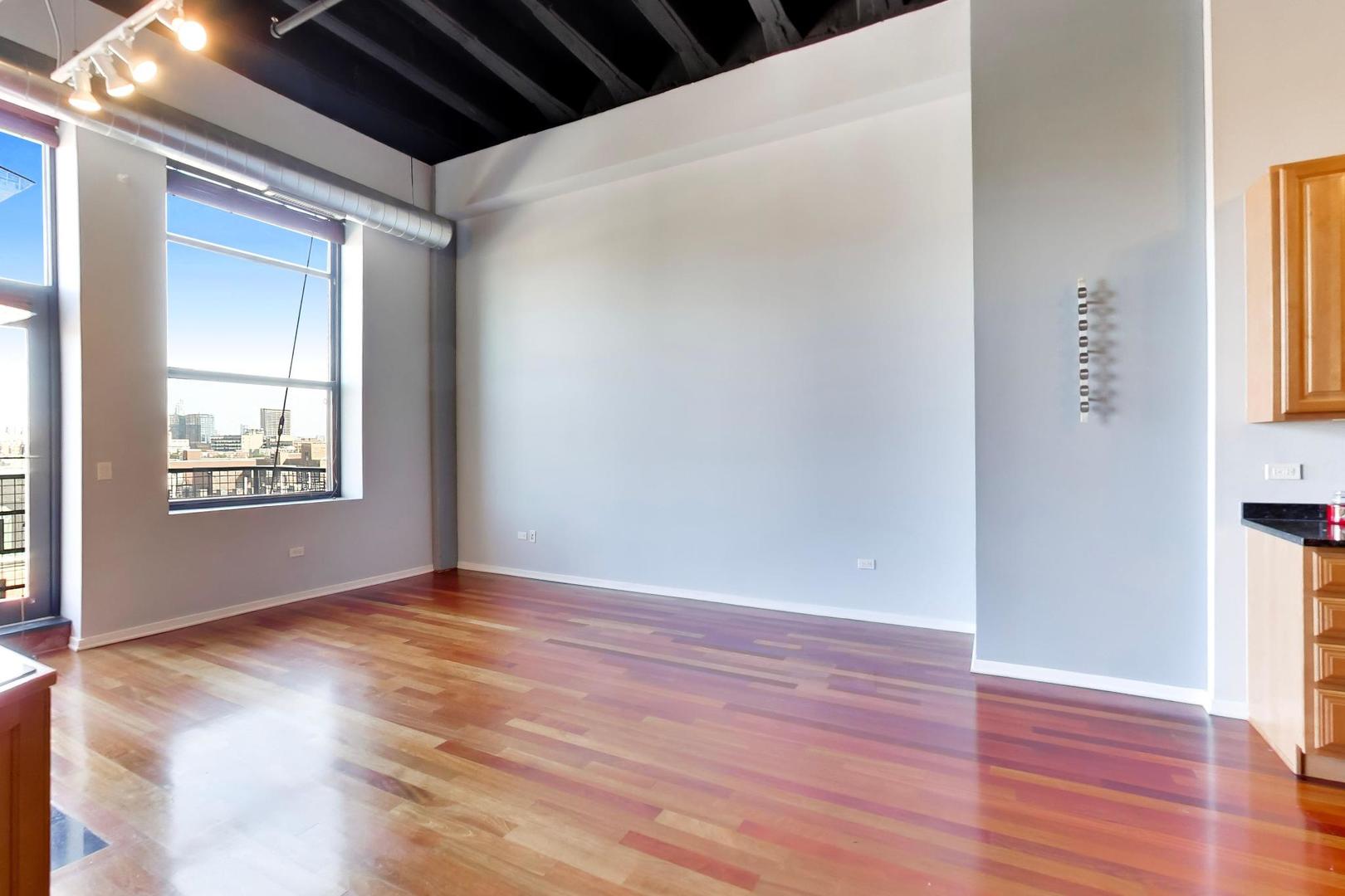 1645 W Ogden Avenue Unit: 602