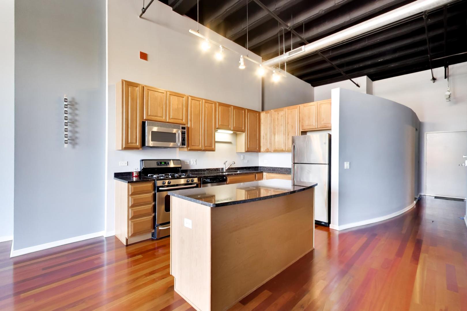 1645 W Ogden Avenue Unit: 602