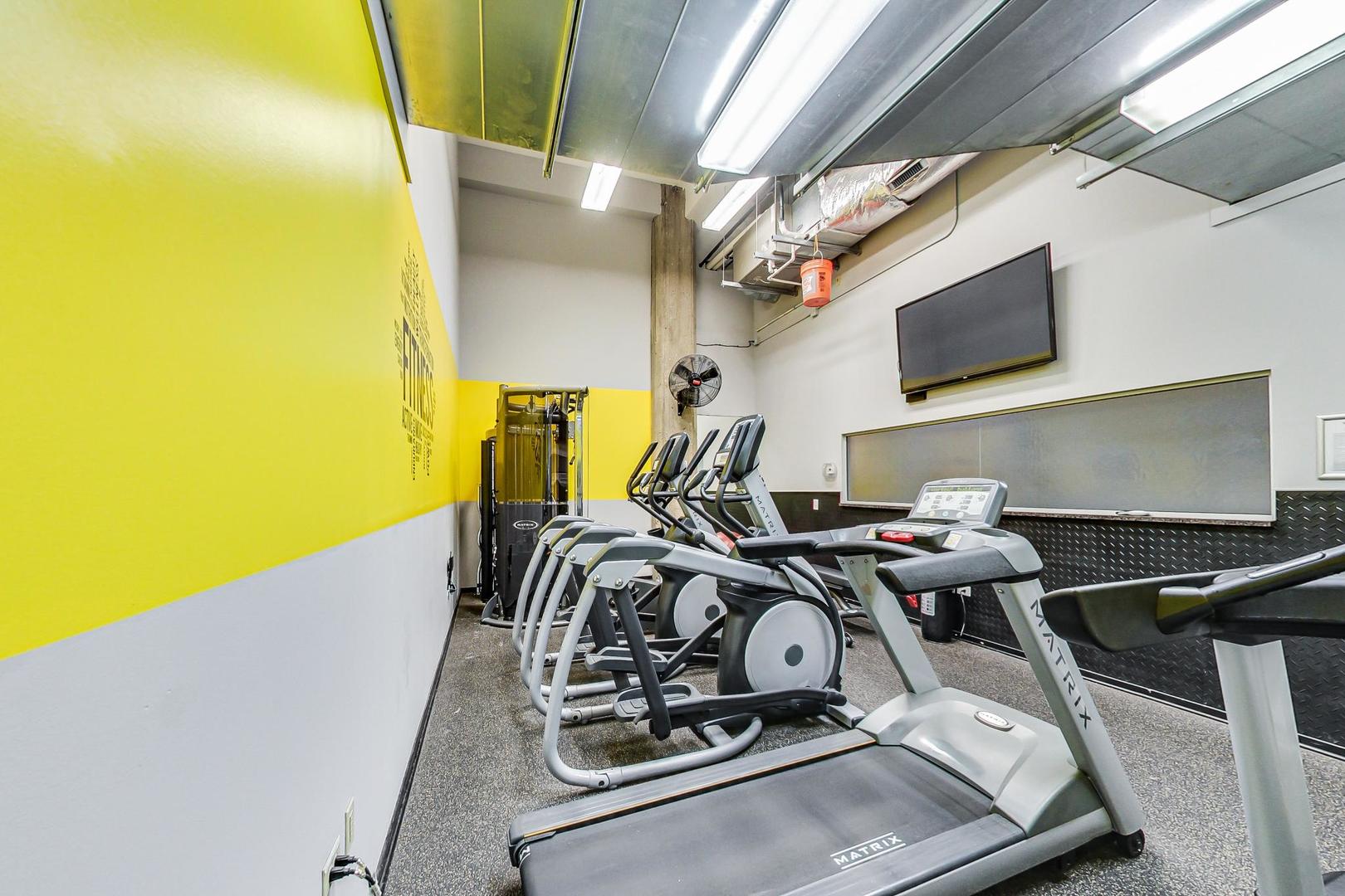 1645 W Ogden Avenue Unit: 602