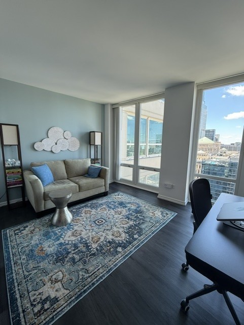 345 N LaSalle Street Unit: 3701