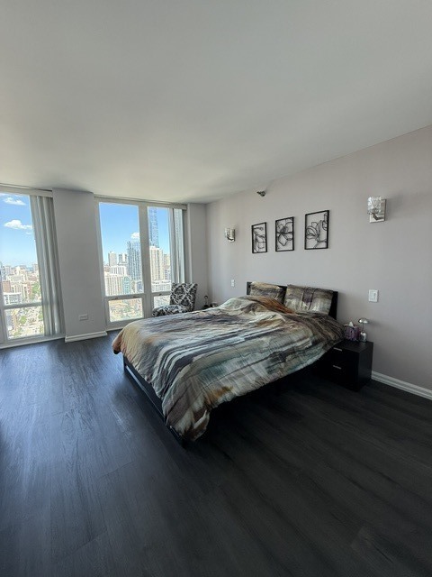 345 N LaSalle Street Unit: 3701