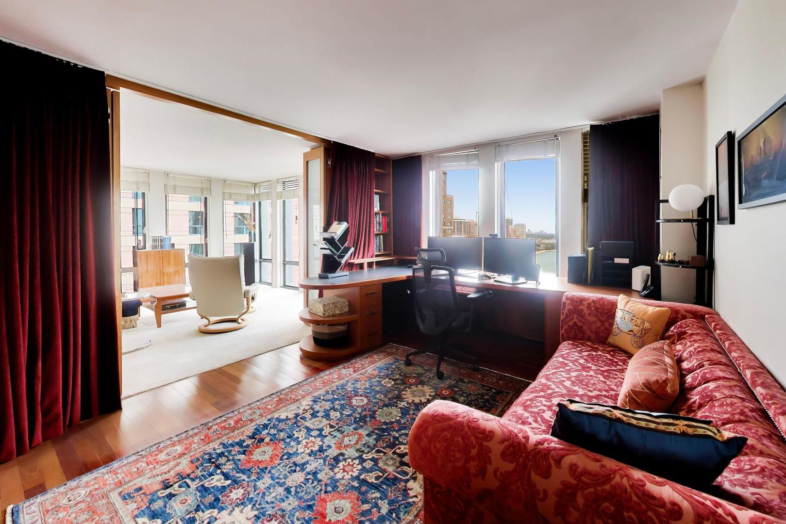 200 E Delaware Place Unit: 26A