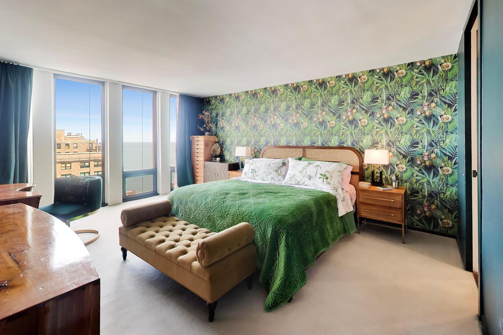 200 E Delaware Place Unit: 26A
