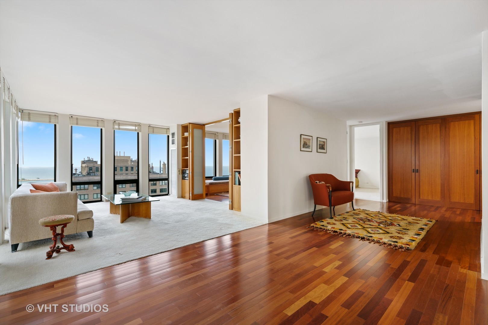 200 E Delaware Place Unit: 26A