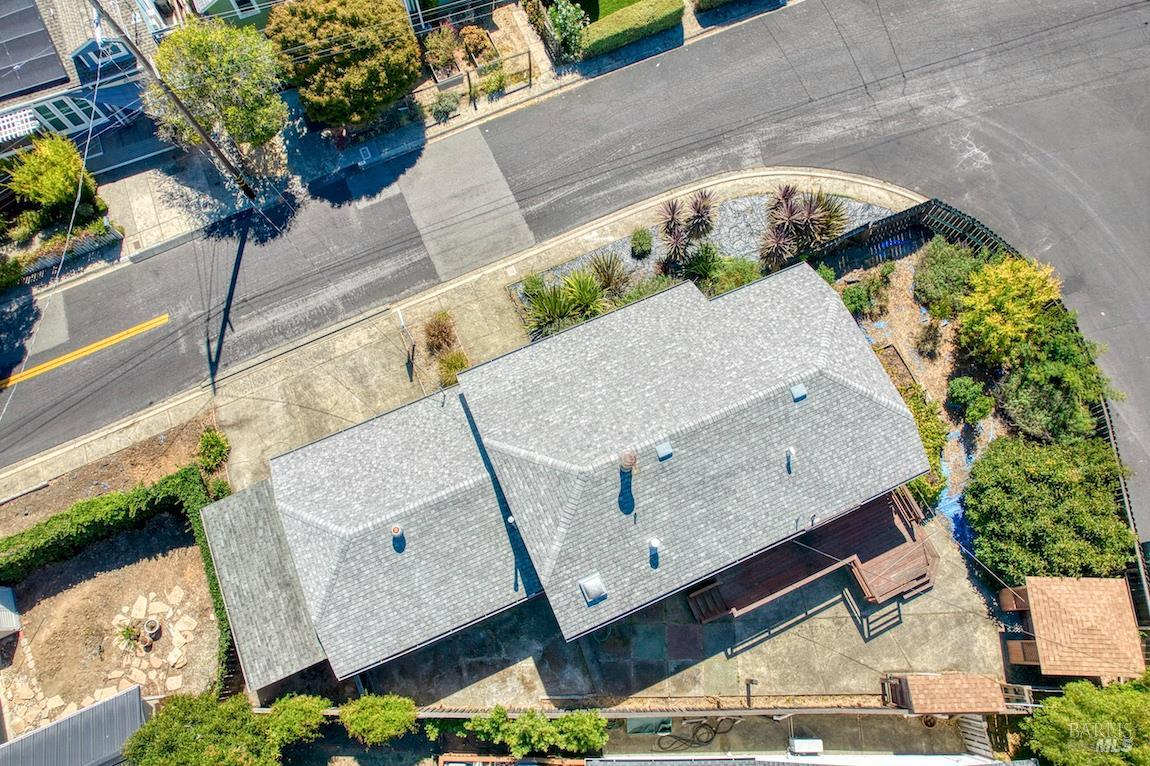 25 Redding Way