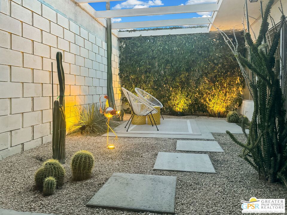 2033 E Ramon Road 7B