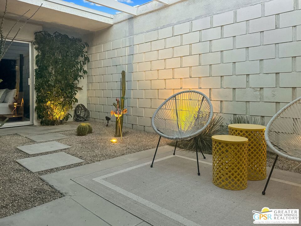 2033 E Ramon Road 7B