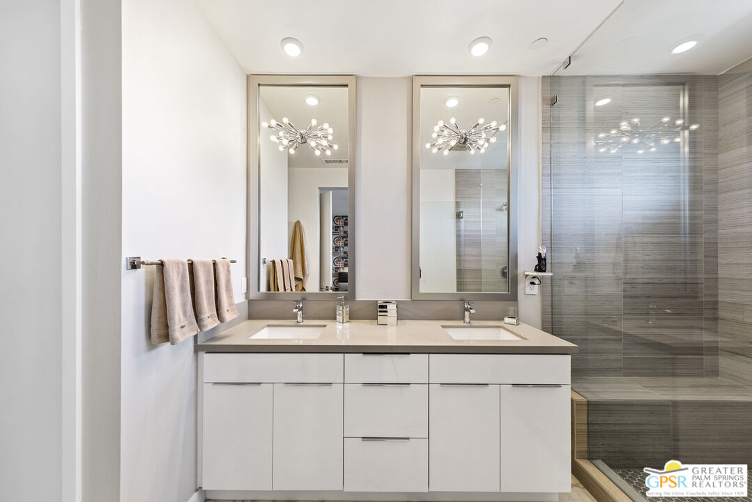 467 Huddle Springs Way