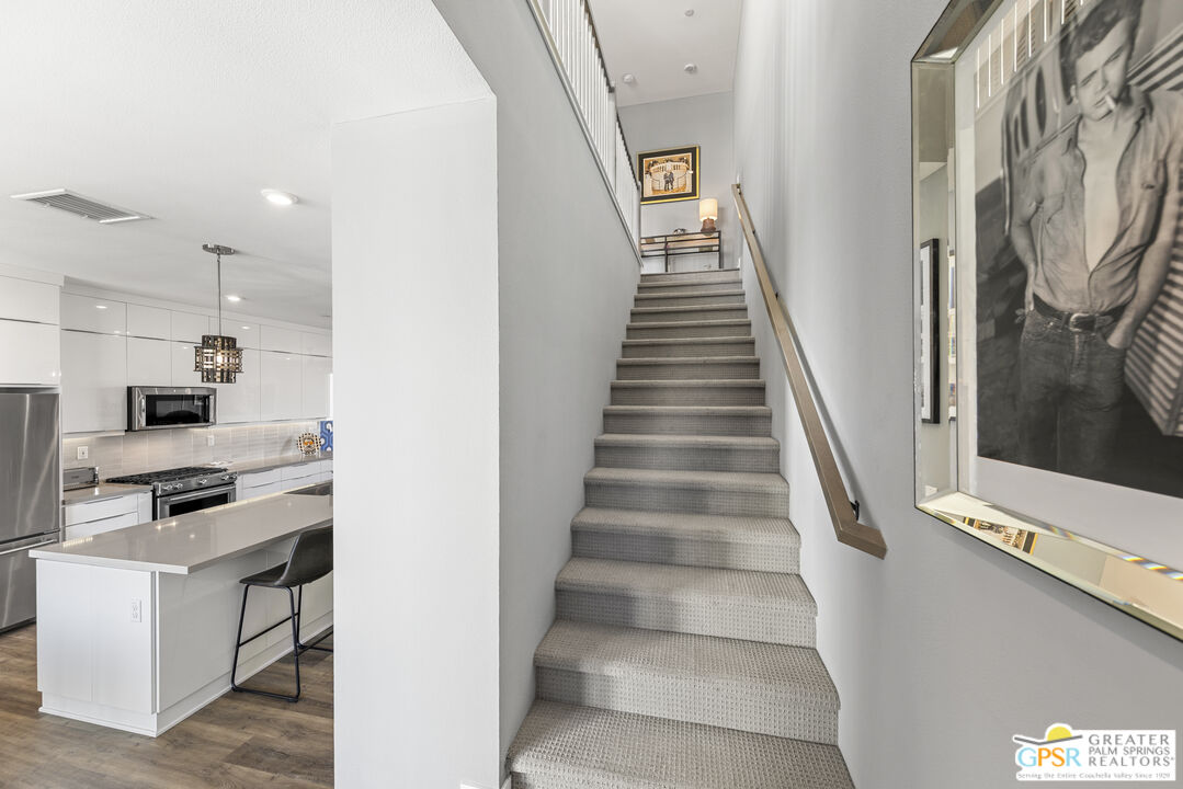 467 Huddle Springs Way