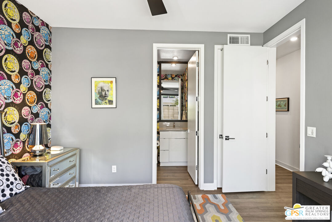 467 Huddle Springs Way