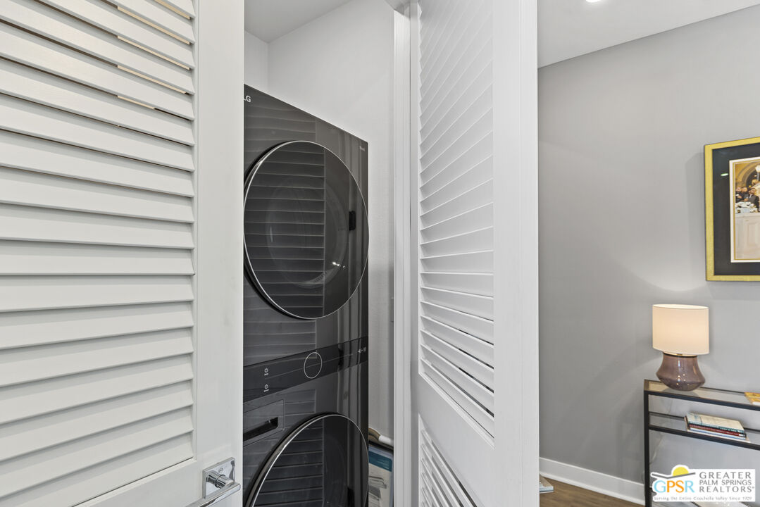 467 Huddle Springs Way