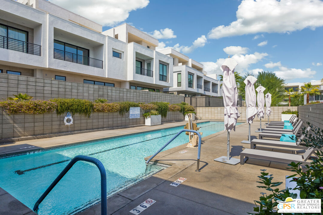 467 Huddle Springs Way