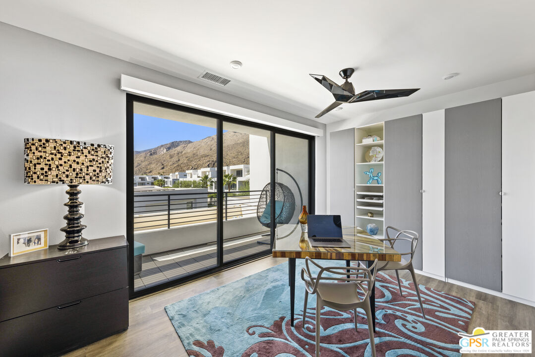 467 Huddle Springs Way