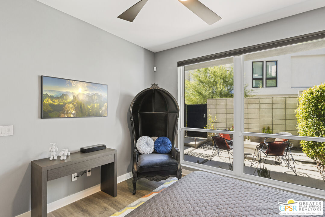 467 Huddle Springs Way