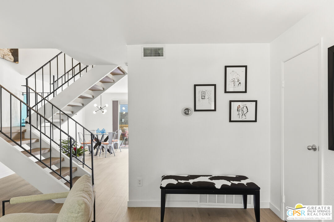 250 E Via Escuela Unit: C