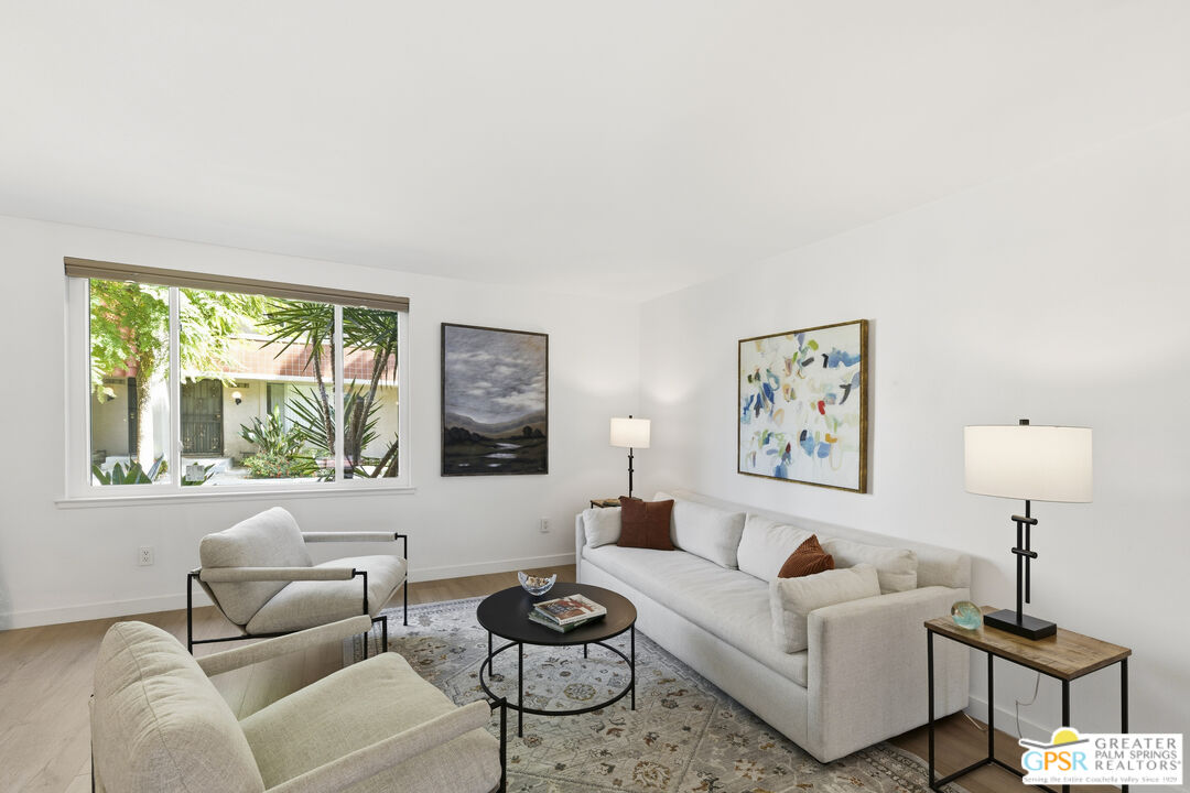 250 E Via Escuela Unit: C