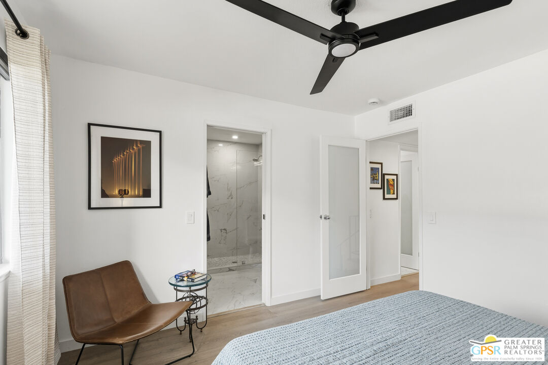 250 E Via Escuela Unit: C