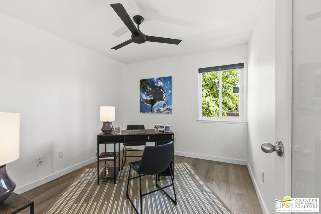 250 E Via Escuela Unit: C