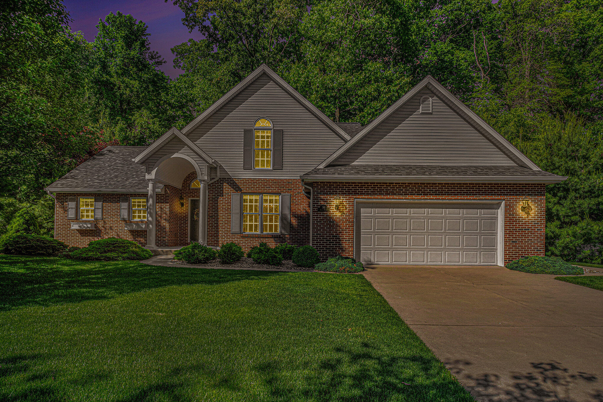 391 Arbor Ridge