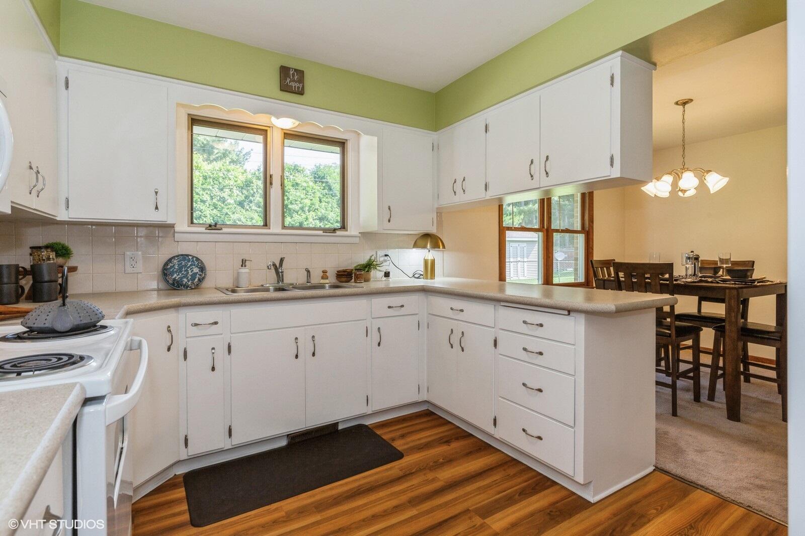 1443 Wilshire Terrace, St. Joseph