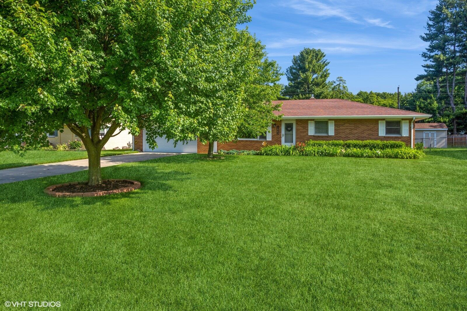 1443 Wilshire Terrace, St. Joseph