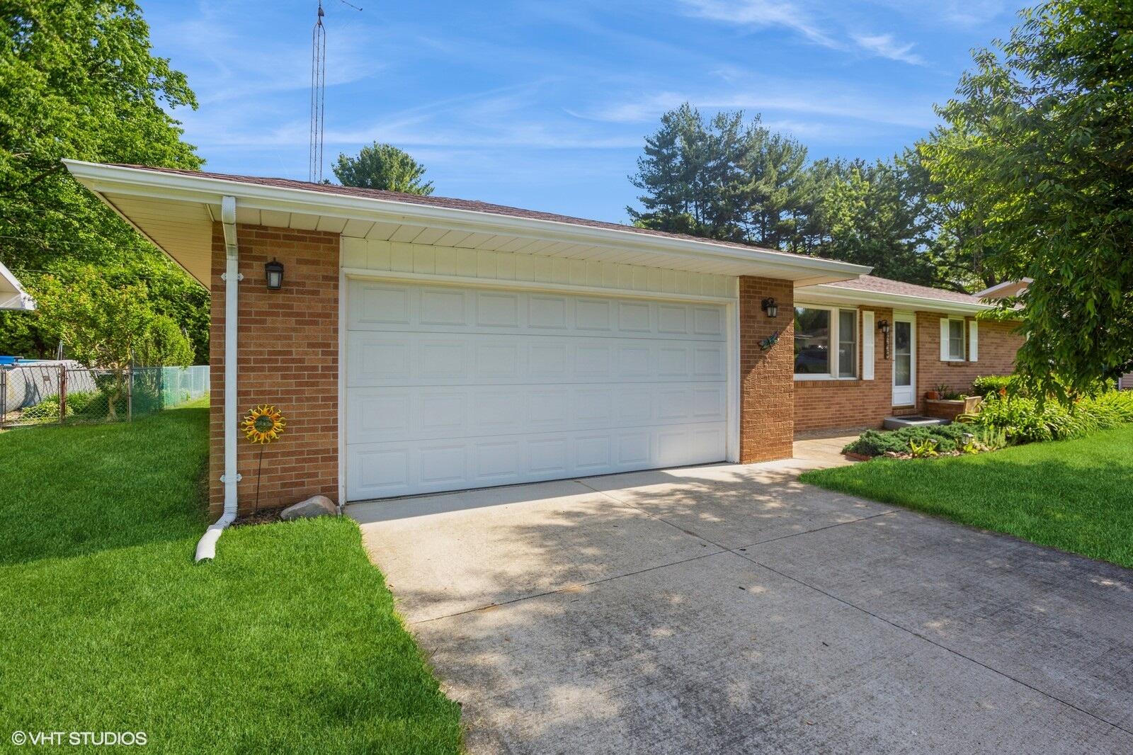 1443 Wilshire Terrace, St. Joseph