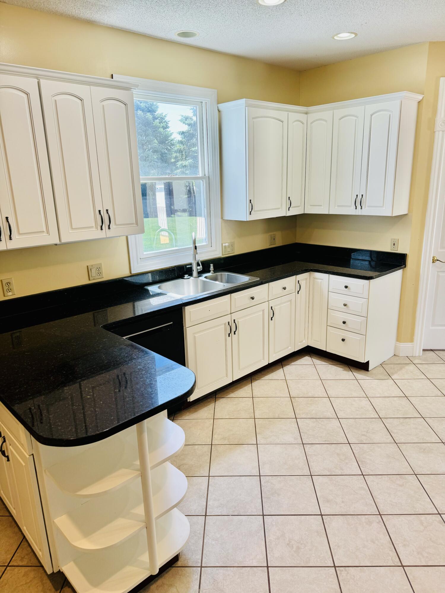 2248 Winters Way, St. Joseph