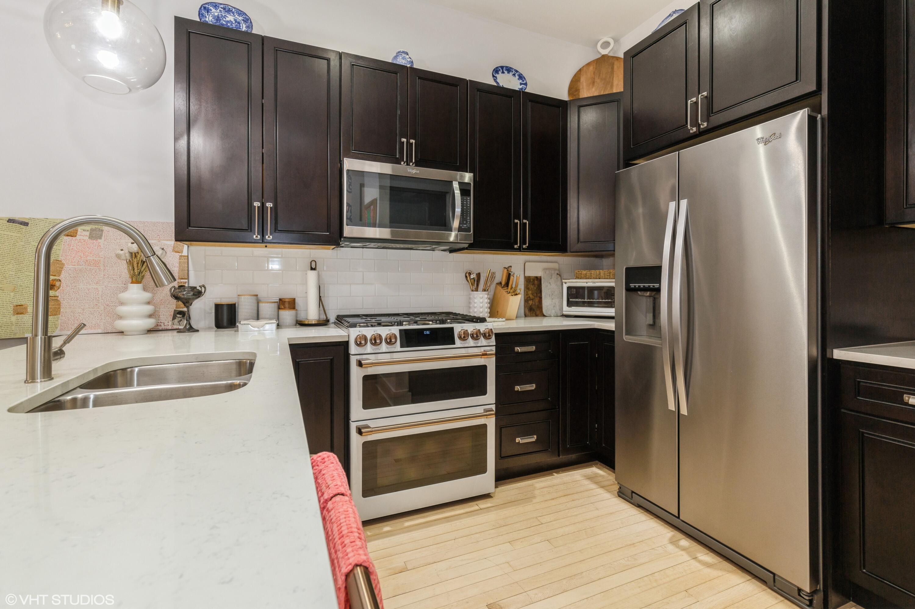 2214 S State Street 107, St. Joseph Unit: 107