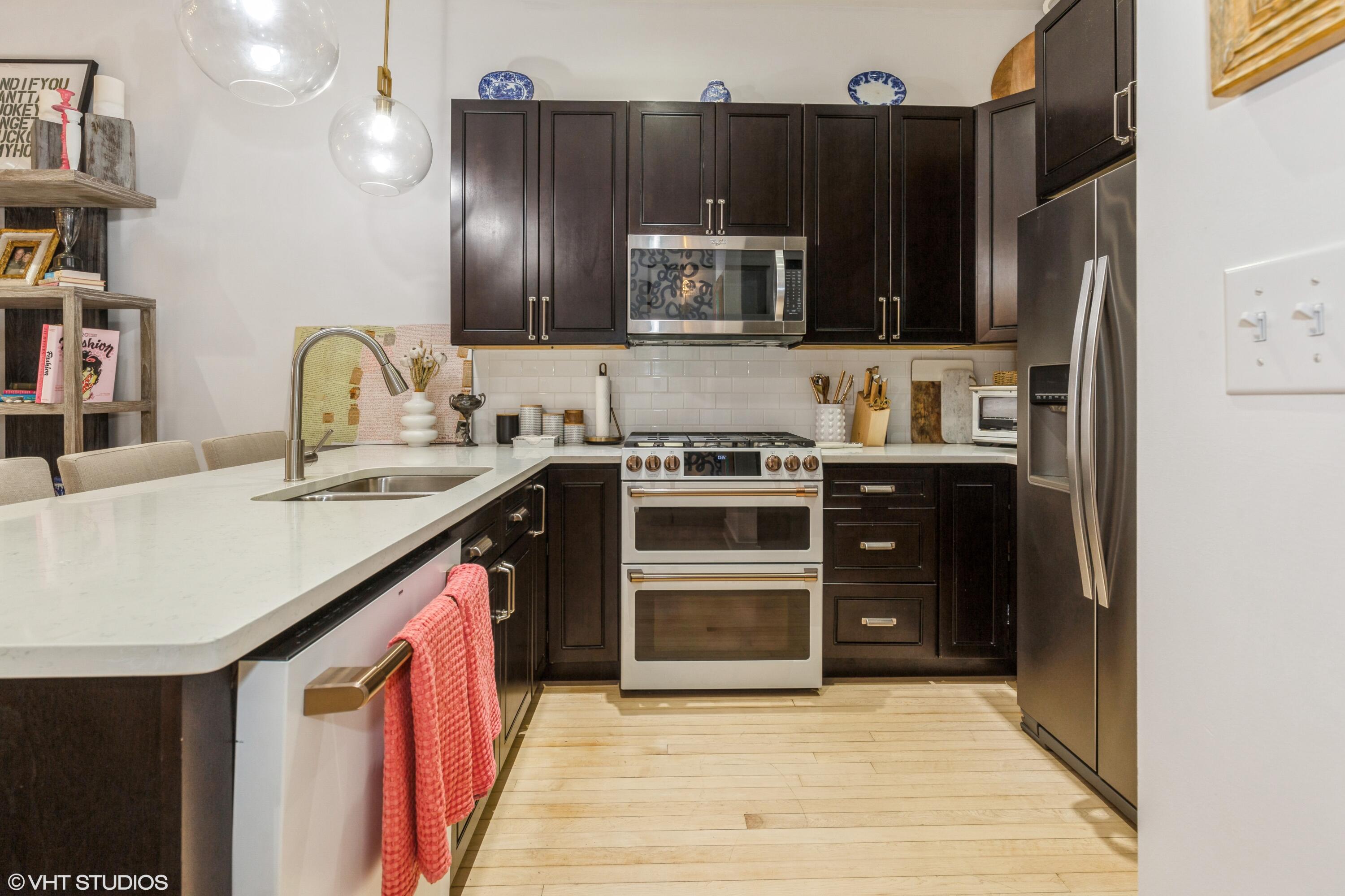 2214 S State Street 107, St. Joseph Unit: 107