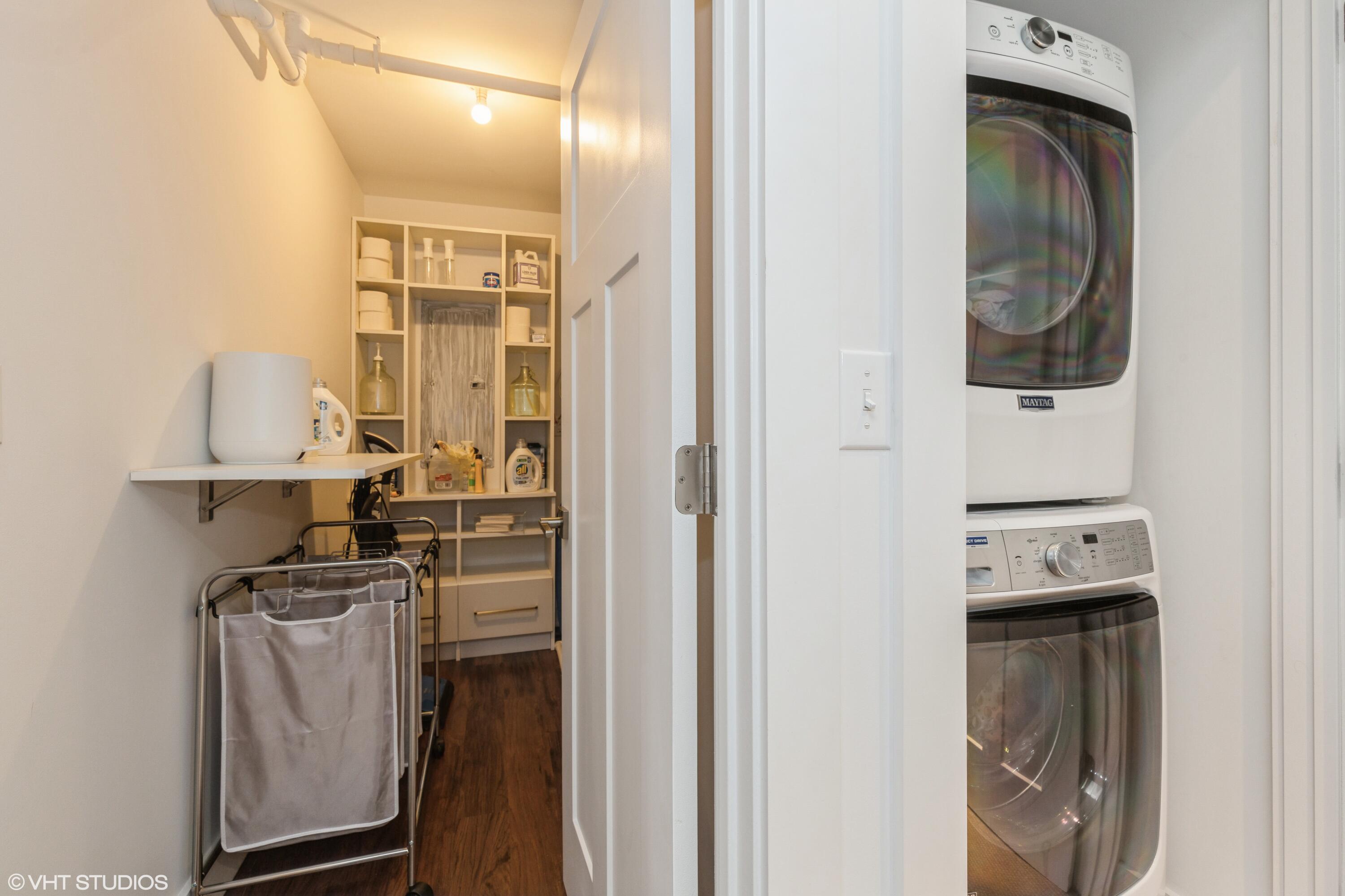 2214 S State Street 107, St. Joseph Unit: 107