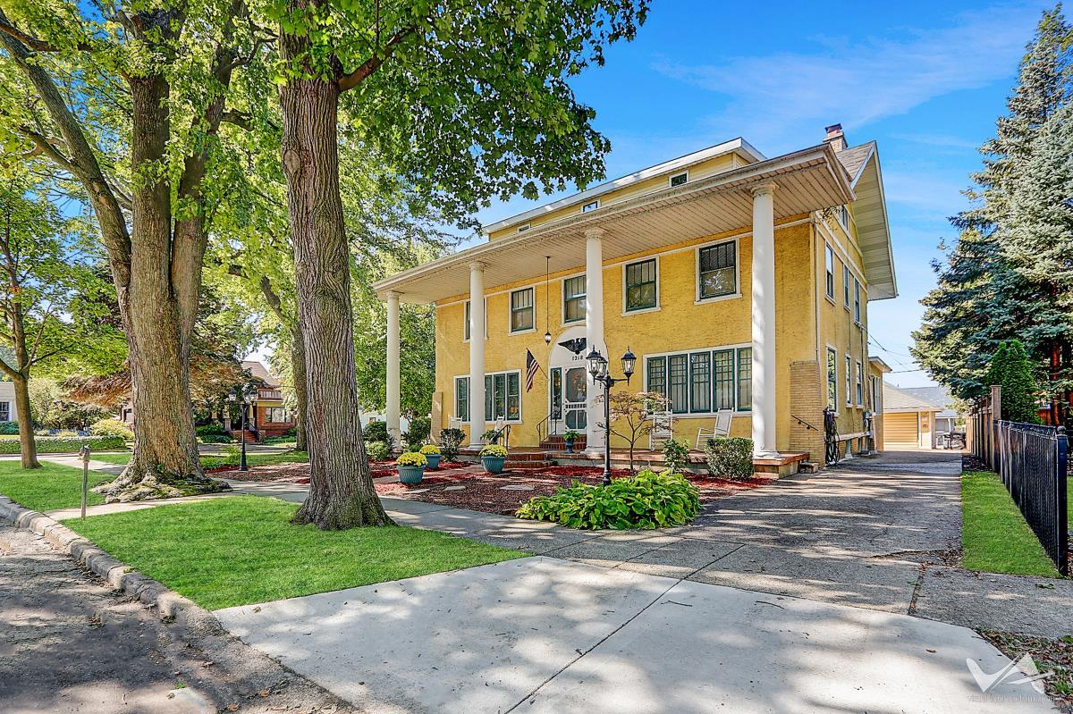 1218 State Street, St. Joseph