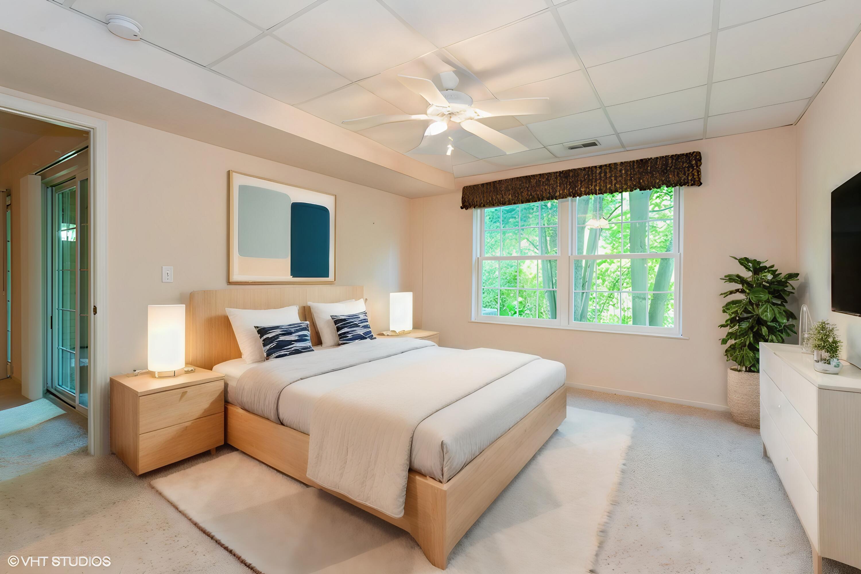 5545 Ivy Path