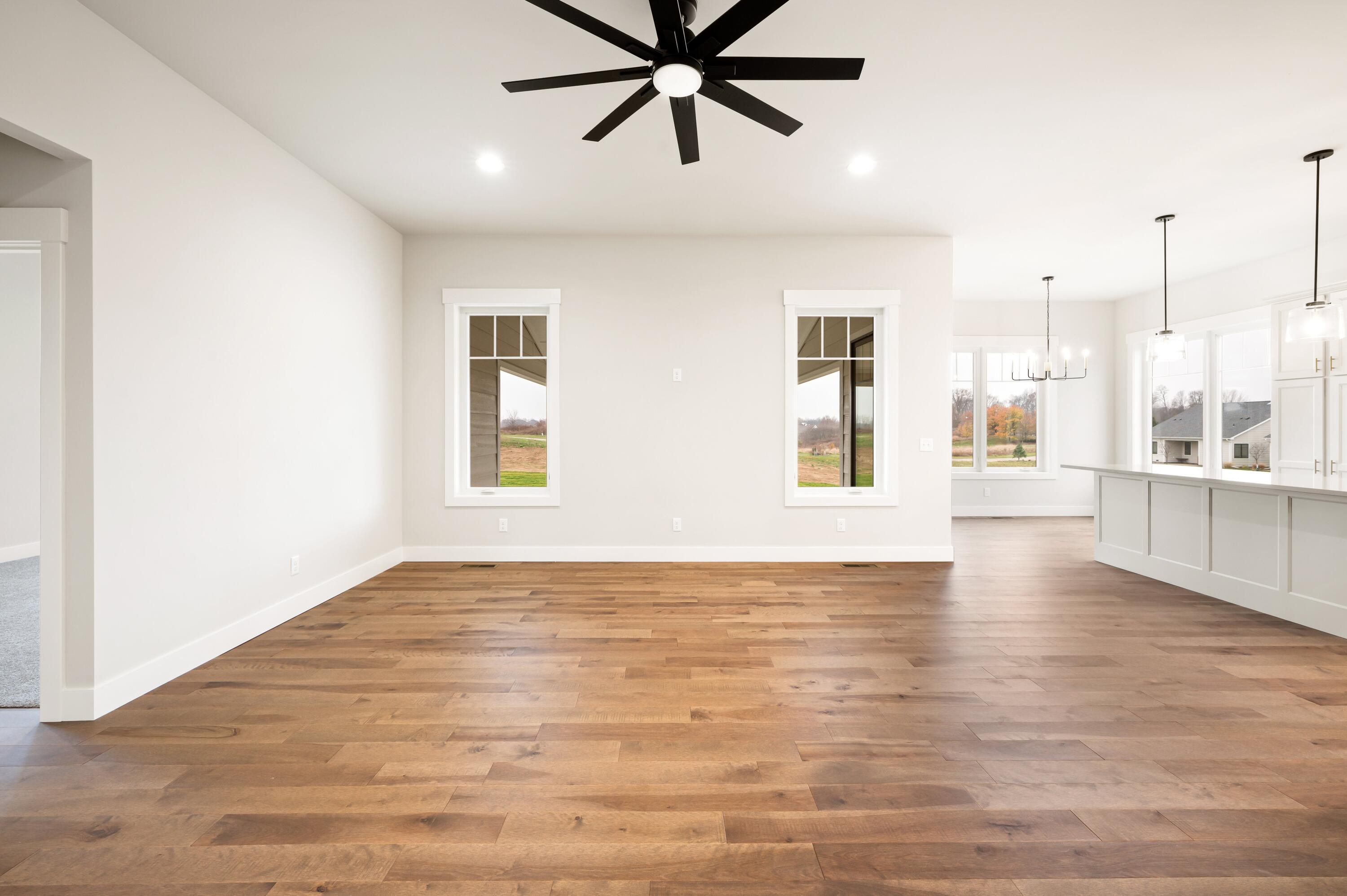 2576 Noellyn Drive