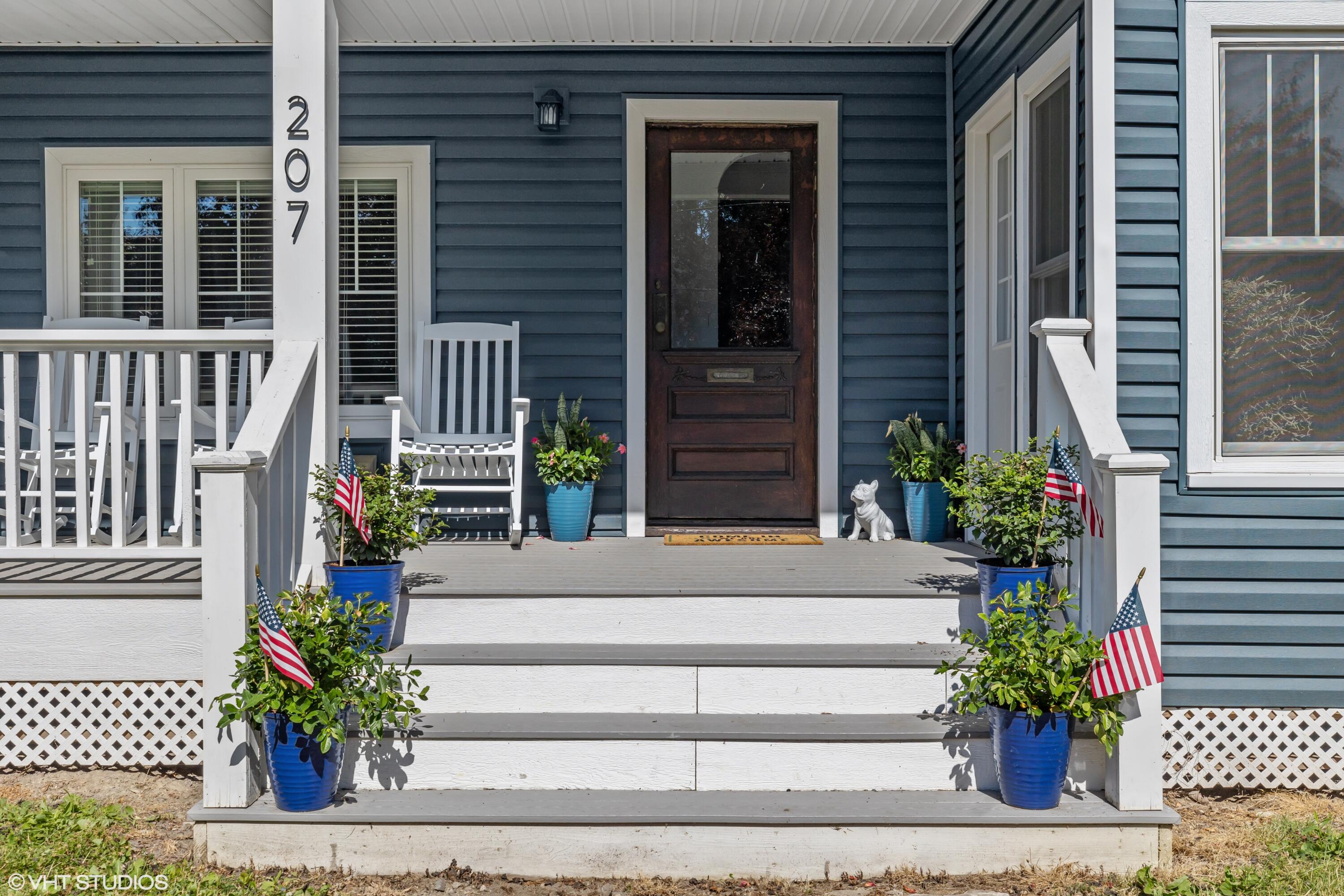 207 S Elm Street