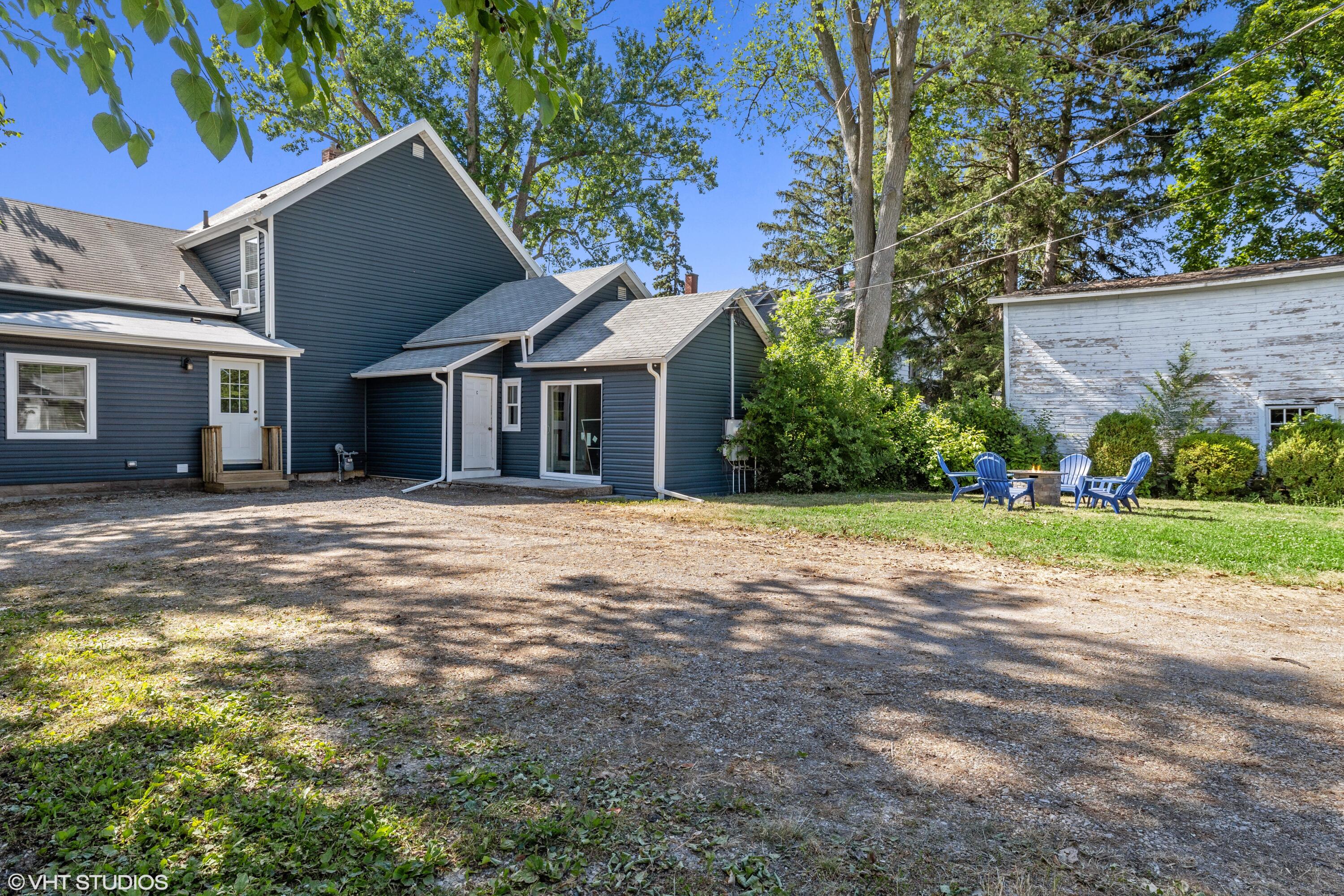 207 S Elm Street