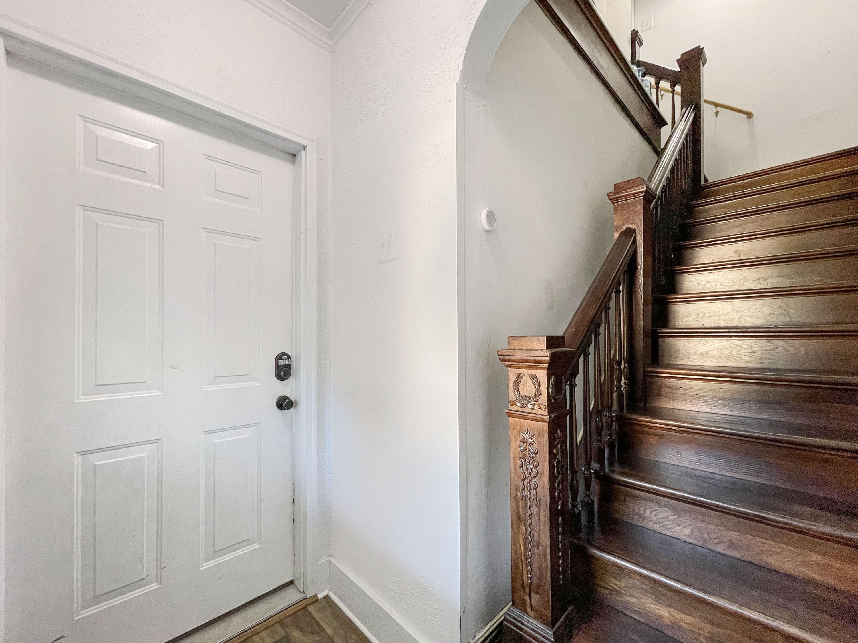 207 S Elm Street