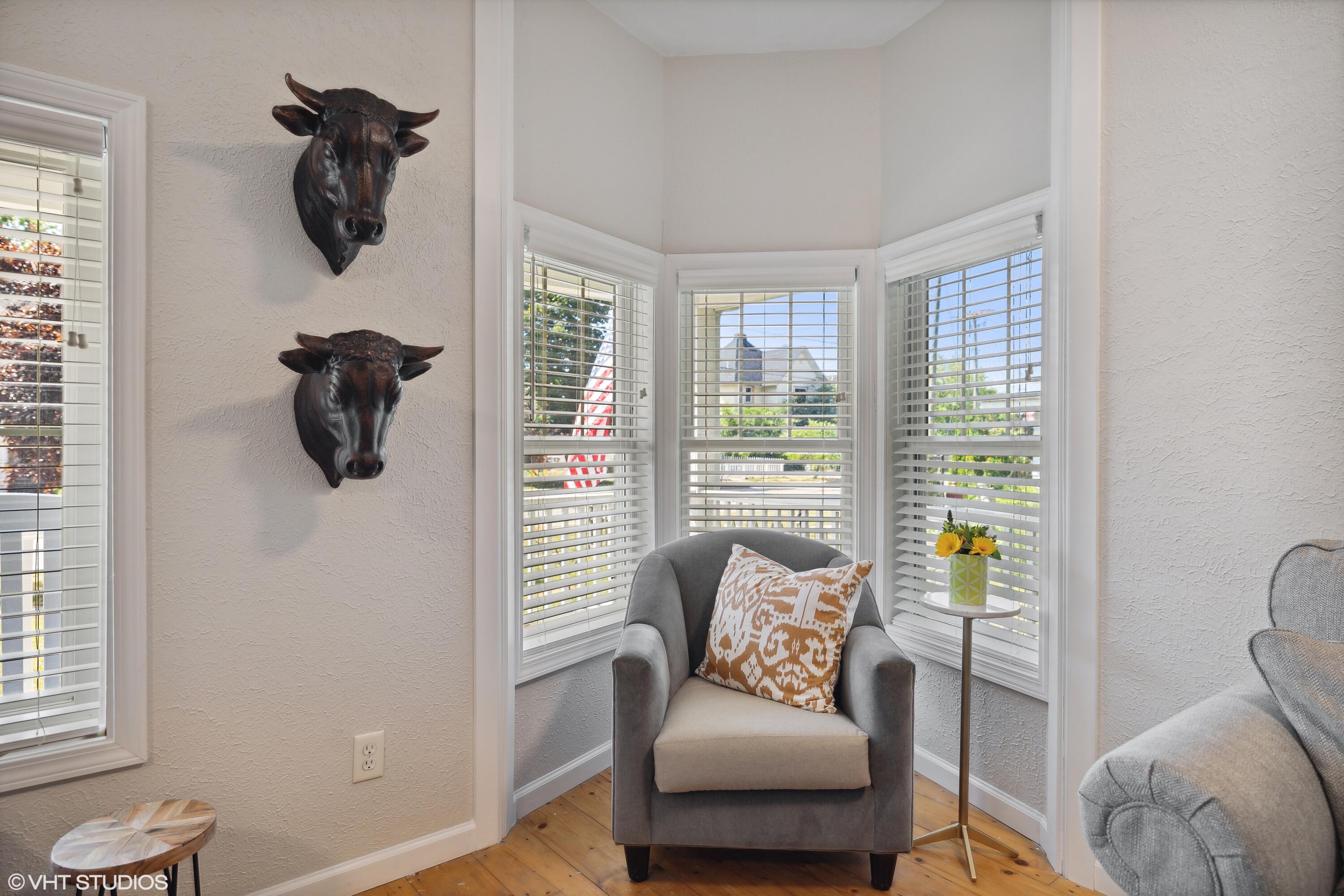 207 S Elm Street