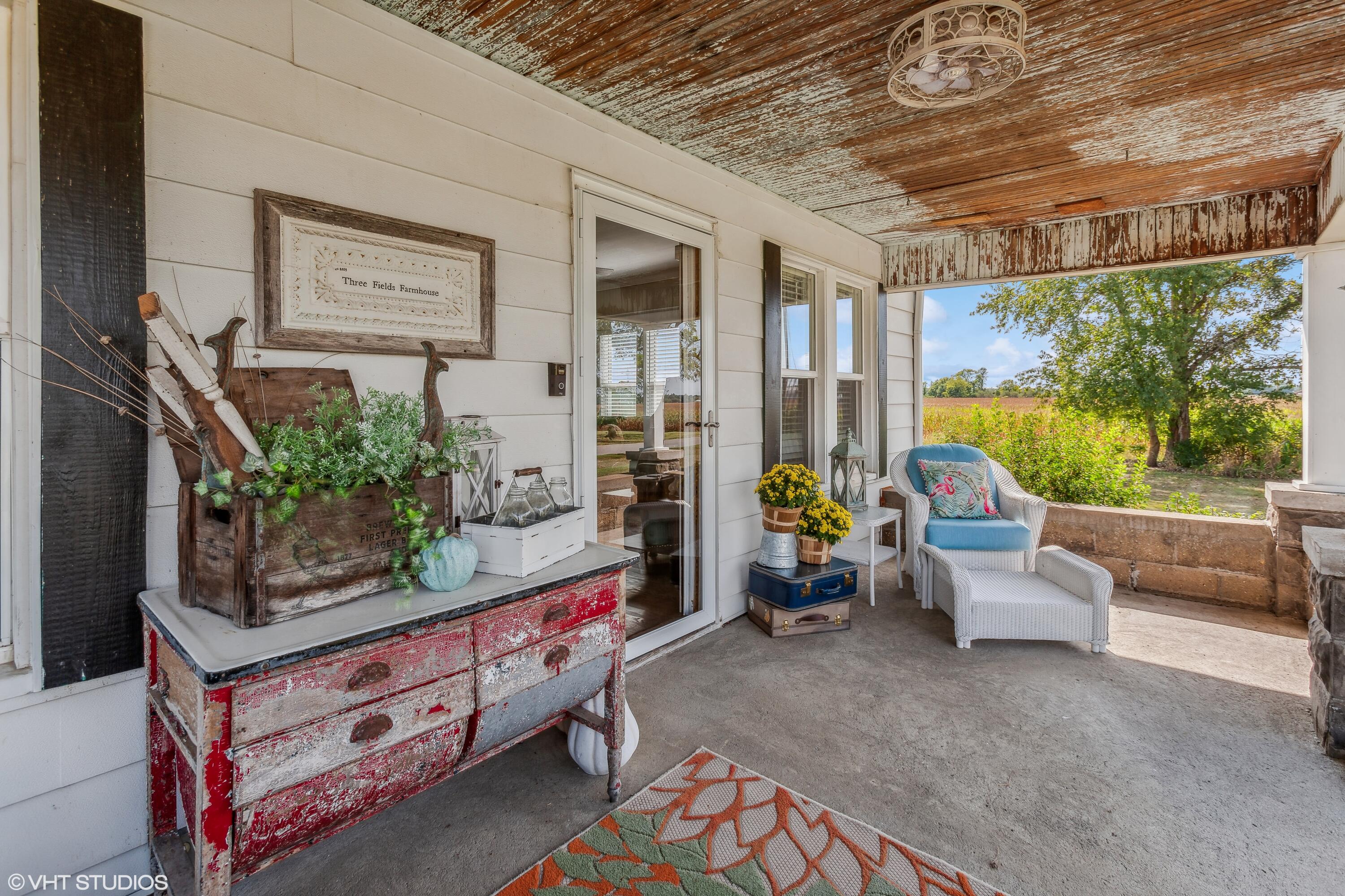 3048 Dutch Lane