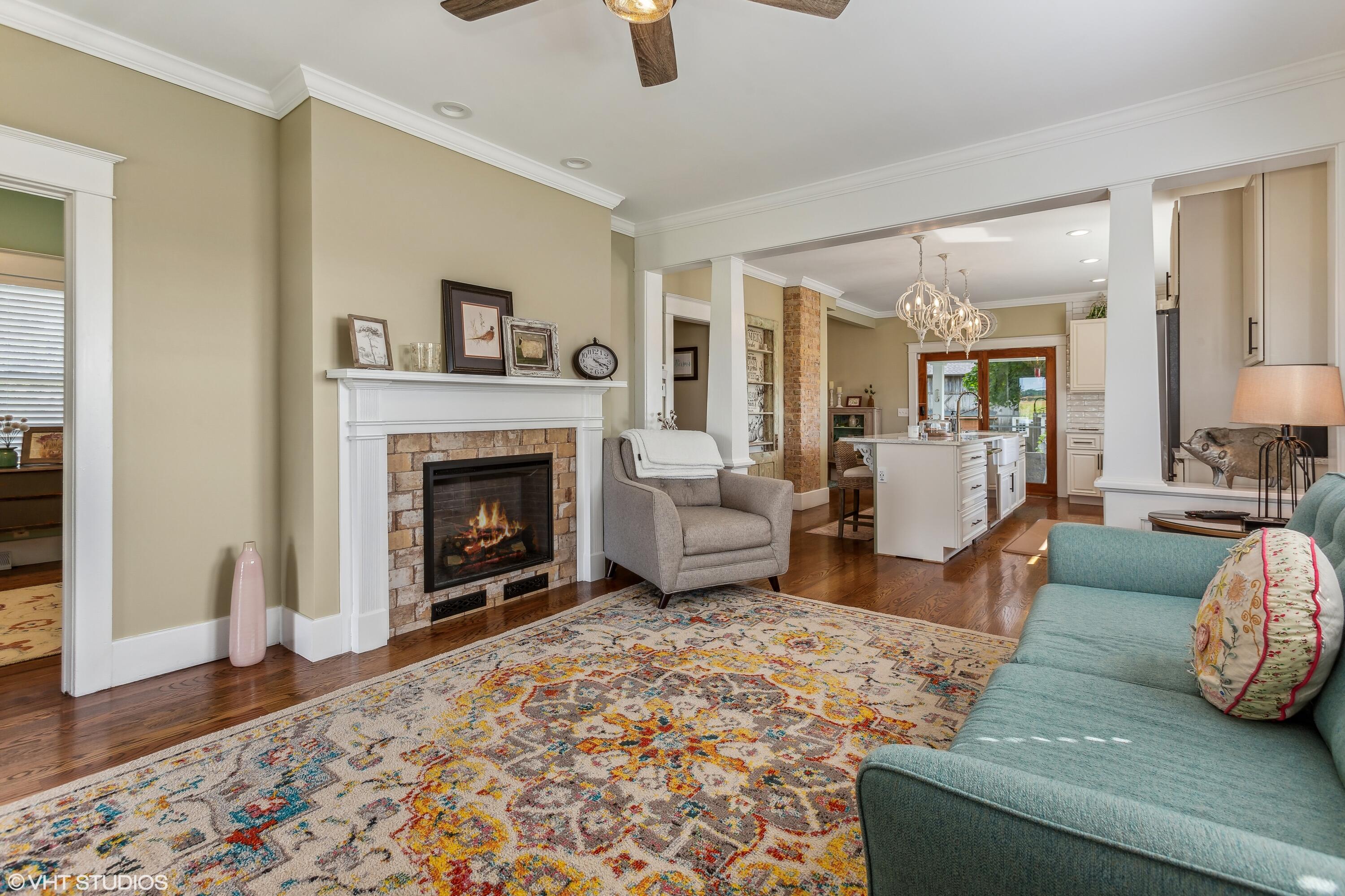 3048 Dutch Lane