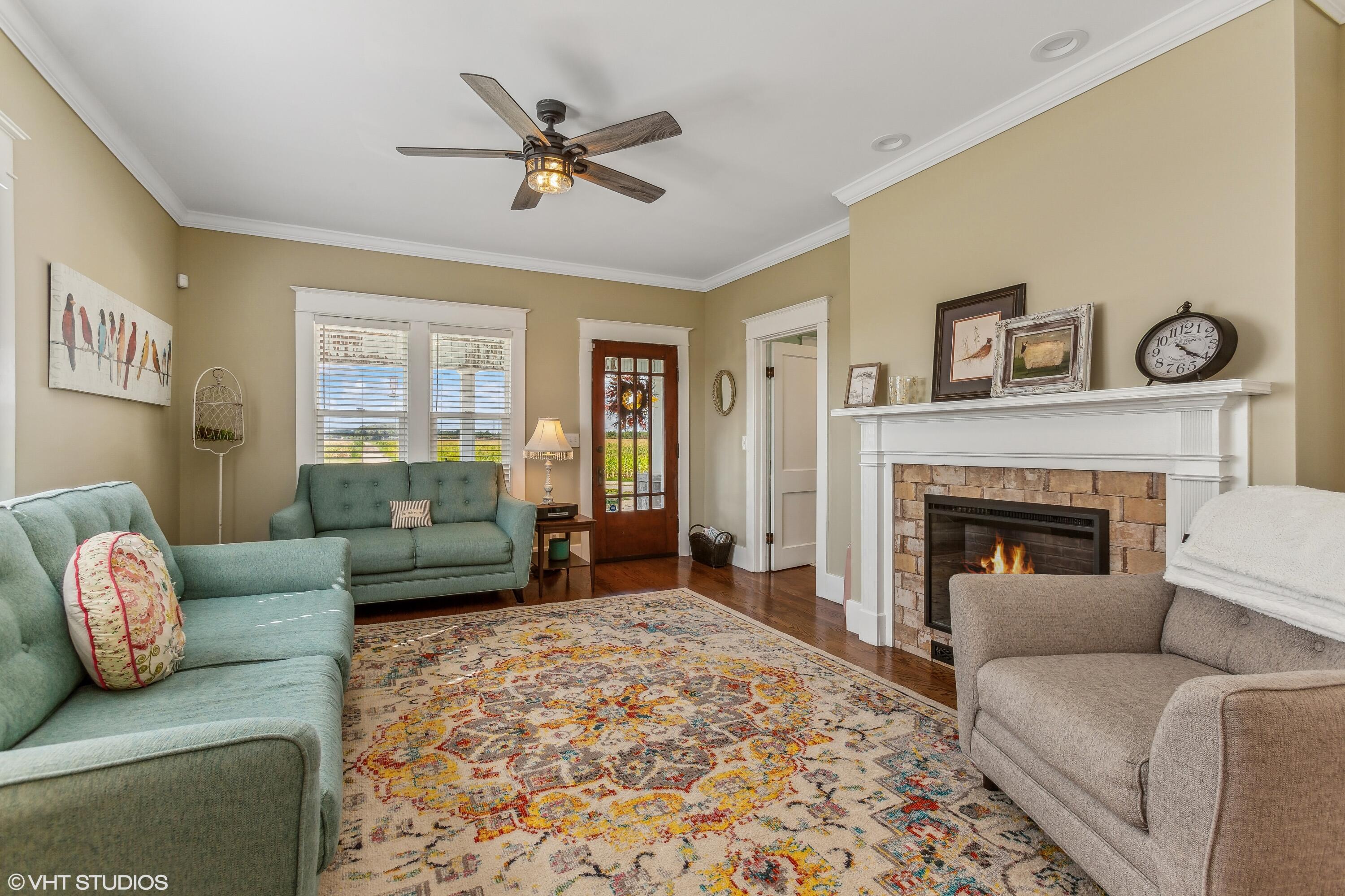 3048 Dutch Lane