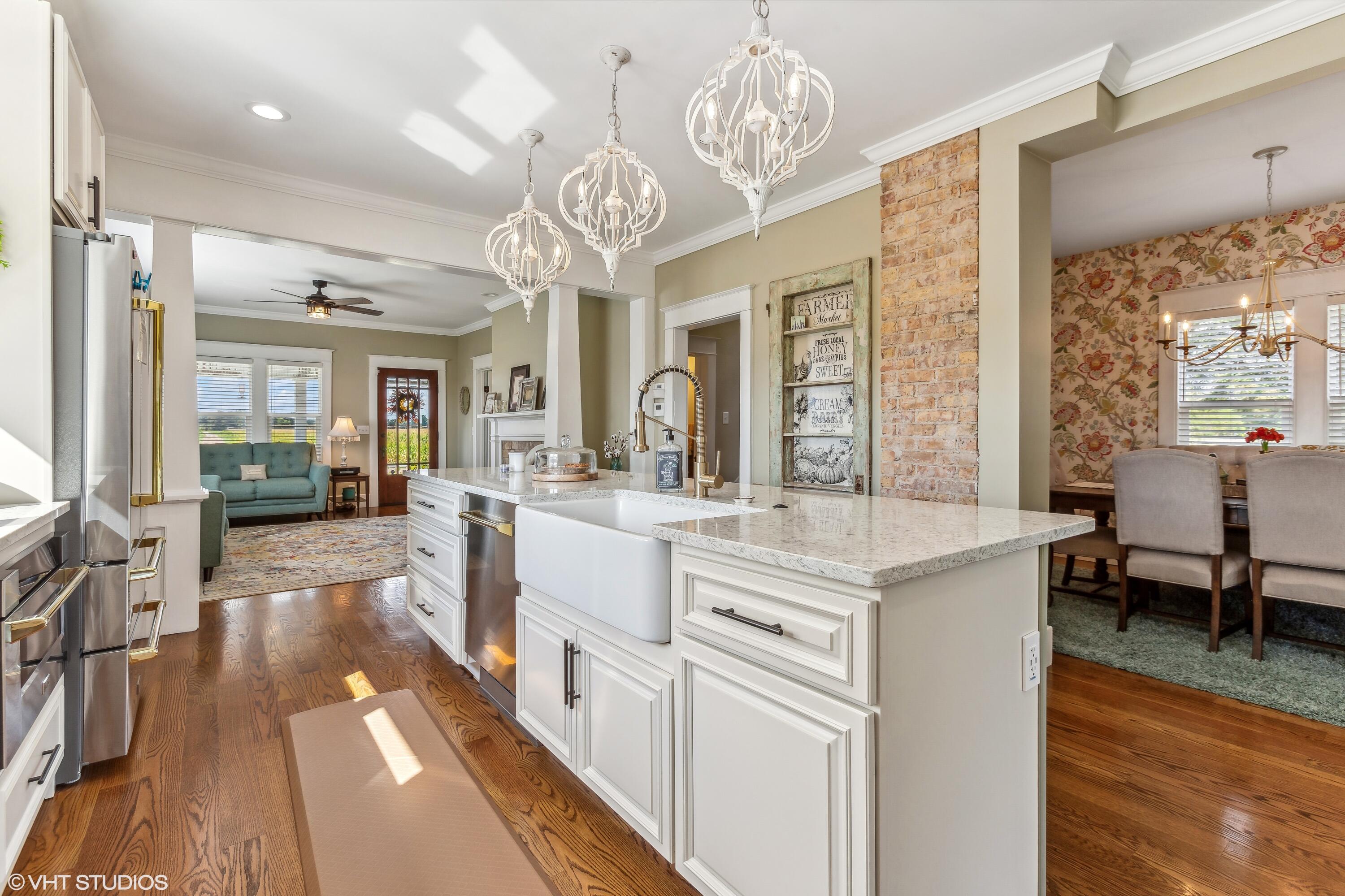 3048 Dutch Lane