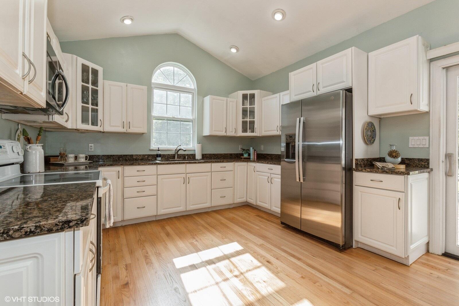 648 Miller Lane, St. Joseph