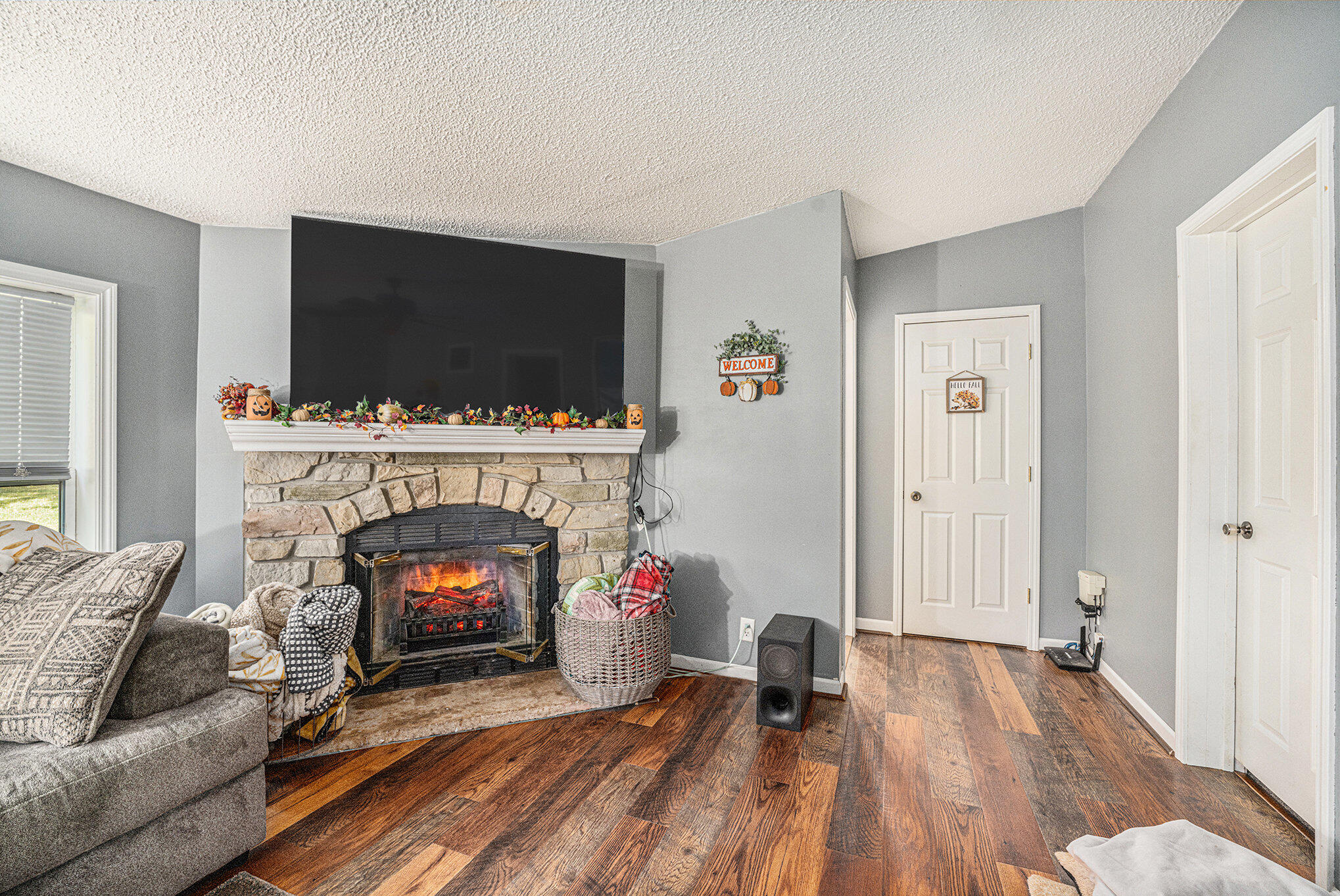 33282 44th Street