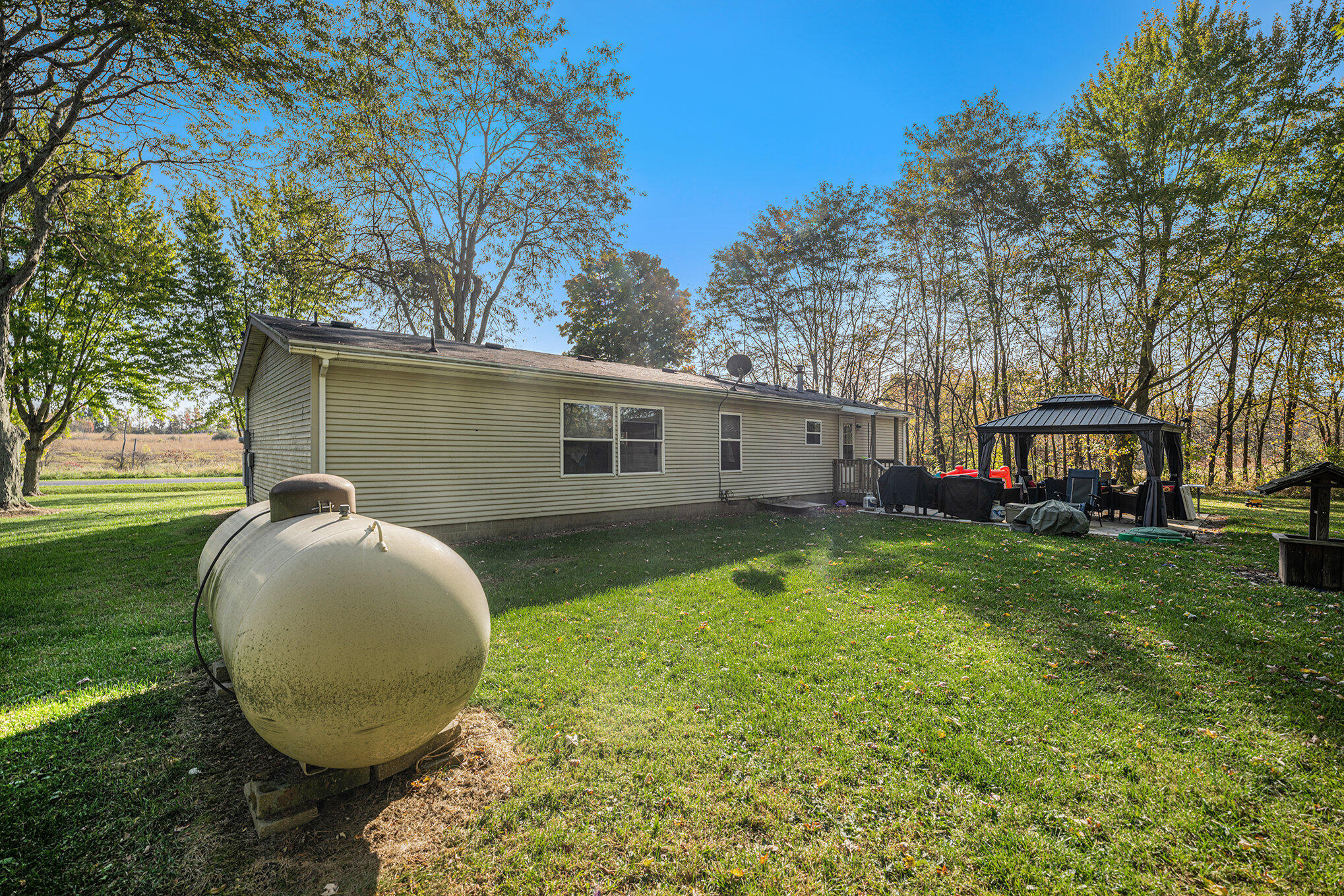 33282 44th Street