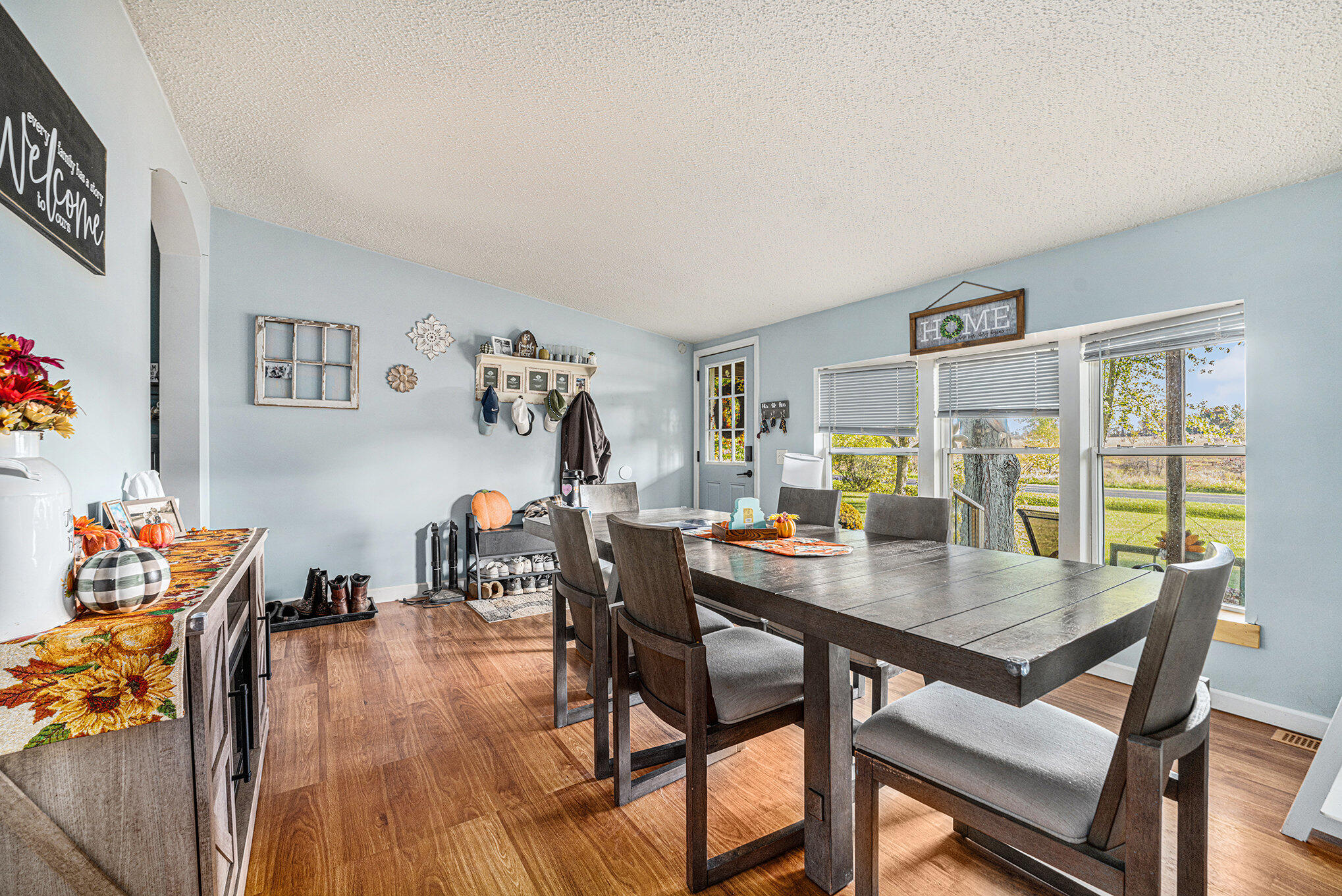 33282 44th Street