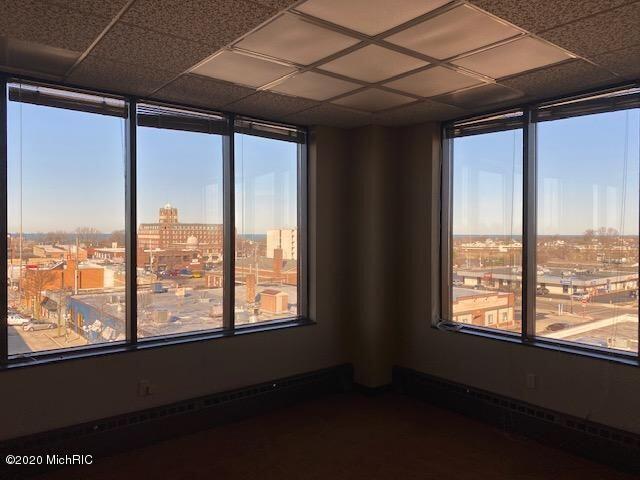 830 Pleasant Street 5, St. Joseph Unit: 5